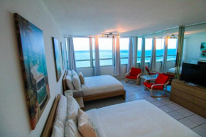 Castle 1133 Ocean view studio, Pool and Beach Access, FREE Parking, Tennis and more!